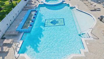 Seasonal outdoor pool