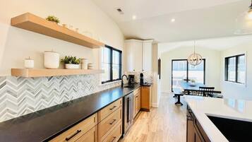 House, Multiple Beds, Kitchen, Garden View | Private kitchen | Coffee/tea maker