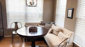 Townhome, Berbilang Katil, Patio | Bahagian dalam