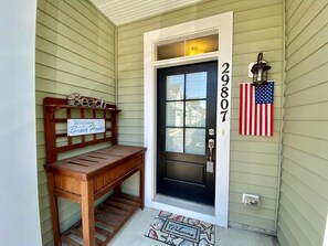 Interior - Striper Harbor 29807 (Rehoboth Beach)