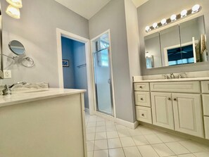 House, Multiple Beds, Fireplace, Garden View | Bathroom - State Road 17 (Rehoboth Beach)