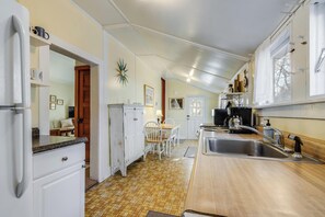 Private kitchen - Hickman Street 103 (Rehoboth Beach)