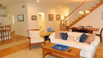 House, Multiple Beds, Patio, Ocean View | Living area | Fireplace