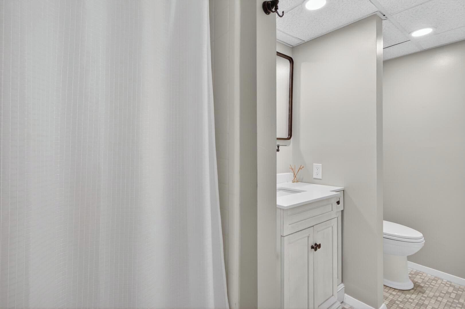 Condo, Multiple Beds, Balcony, Pool View | Bathroom