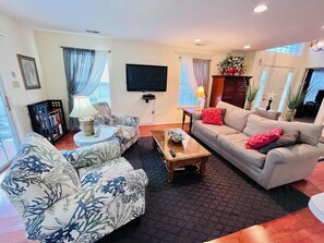 Villa, flere senger, terrasse, hageutsikt | Oppholdsområde