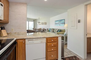 Appartement, Meerdere bedden, balkon, uitzicht op zee | Interieur