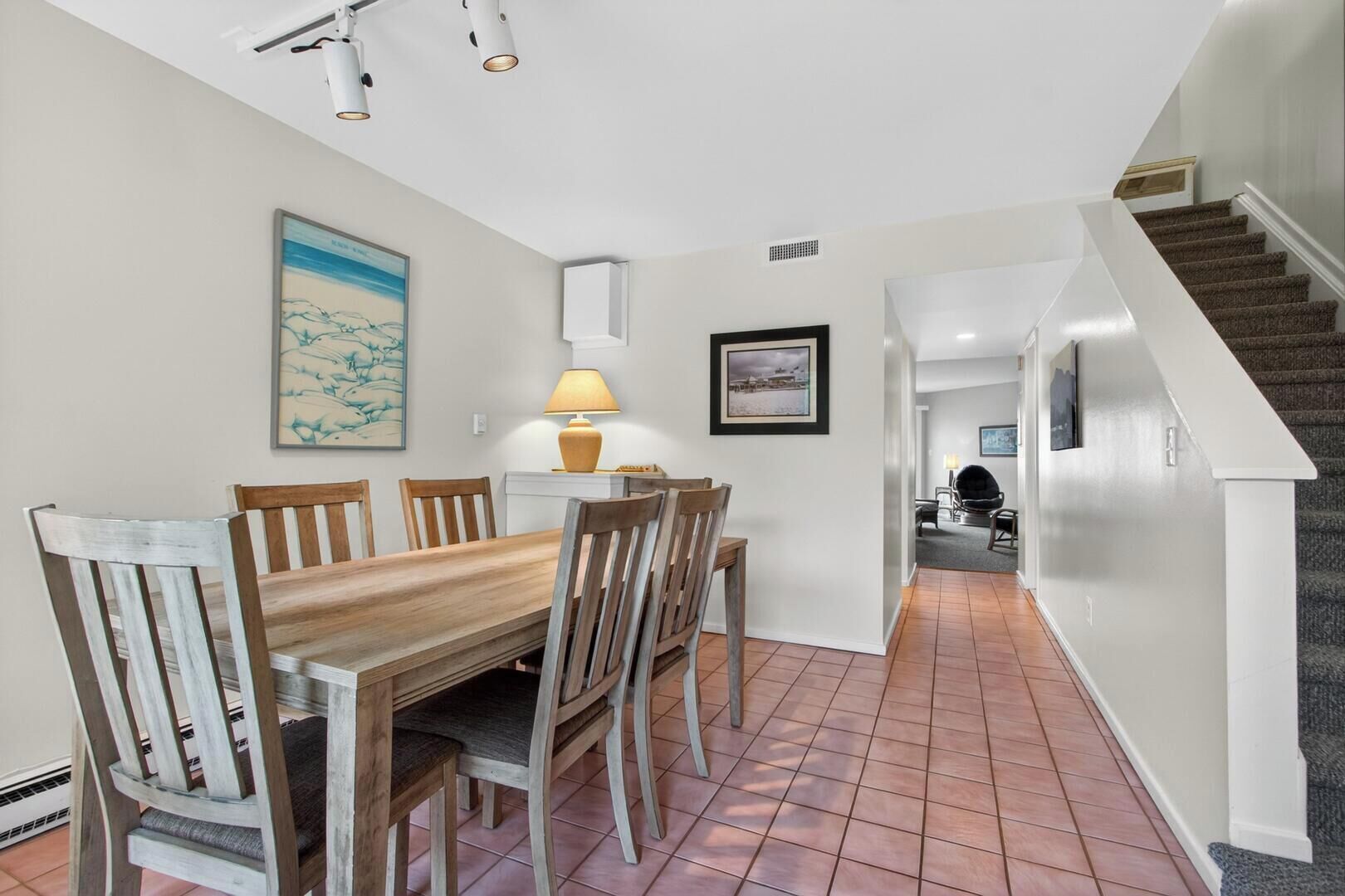 Condo, Multiple Beds, Balcony, Garden View | Dining