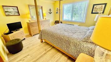 Apartment, 1 Queen-Bett und Schlafsofa, Balkon, Stadtblick | 1 Schlafzimmer, individuell dekoriert, individuell eingerichtet