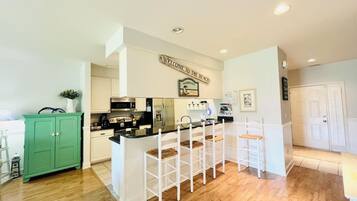 House, Multiple Beds, Patio, Garden View | Private kitchen | Coffee/tea maker