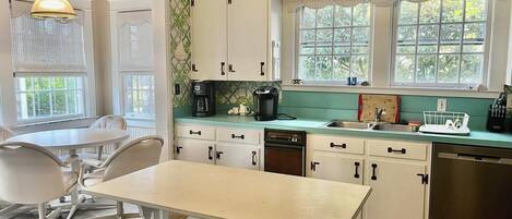 Cottage, Multiple Beds, Patio | Private kitchen | Coffee/tea maker