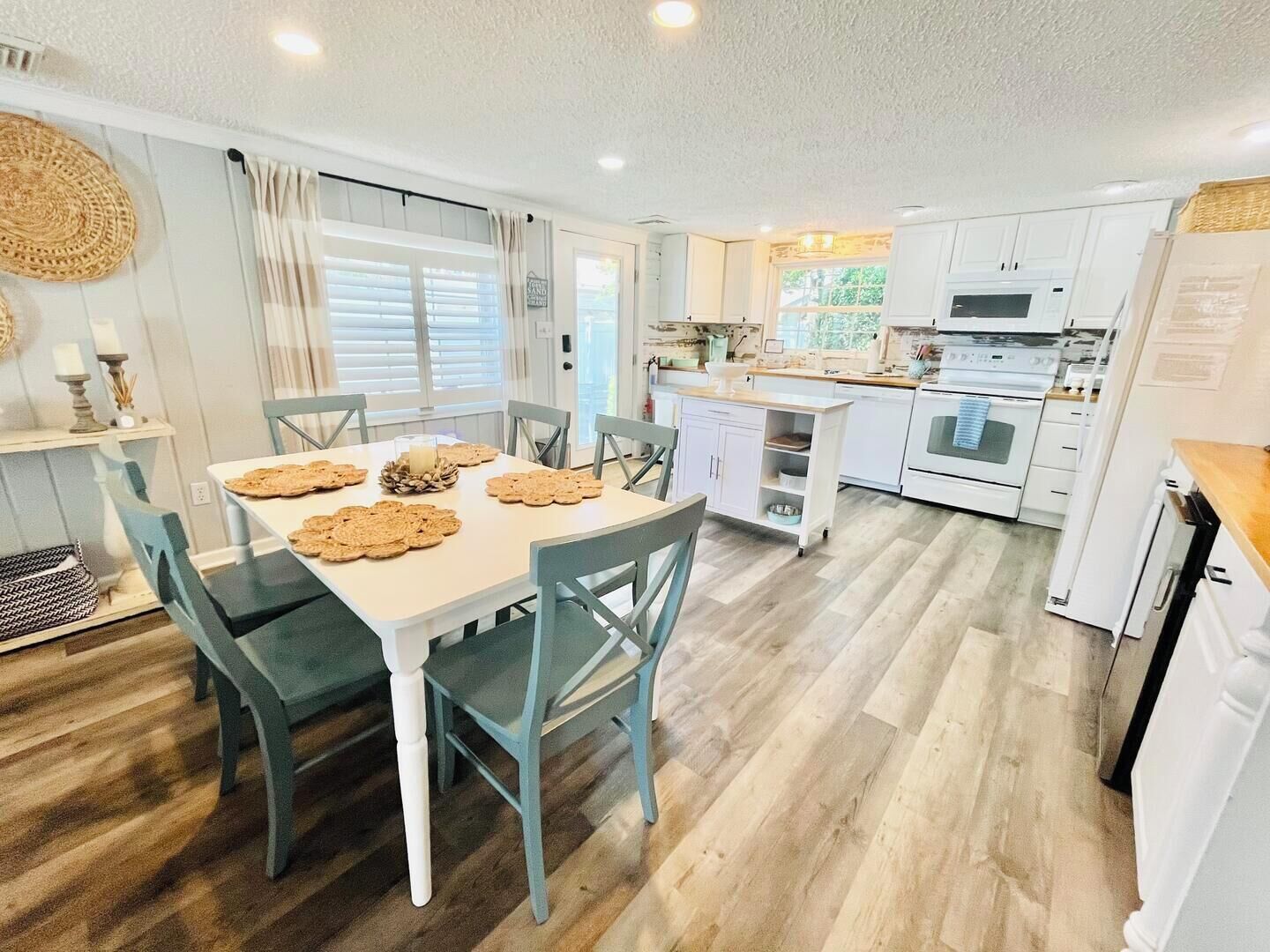 House, Multiple Beds, Patio, Garden View | 3 bedrooms, individually decorated, individually furnished