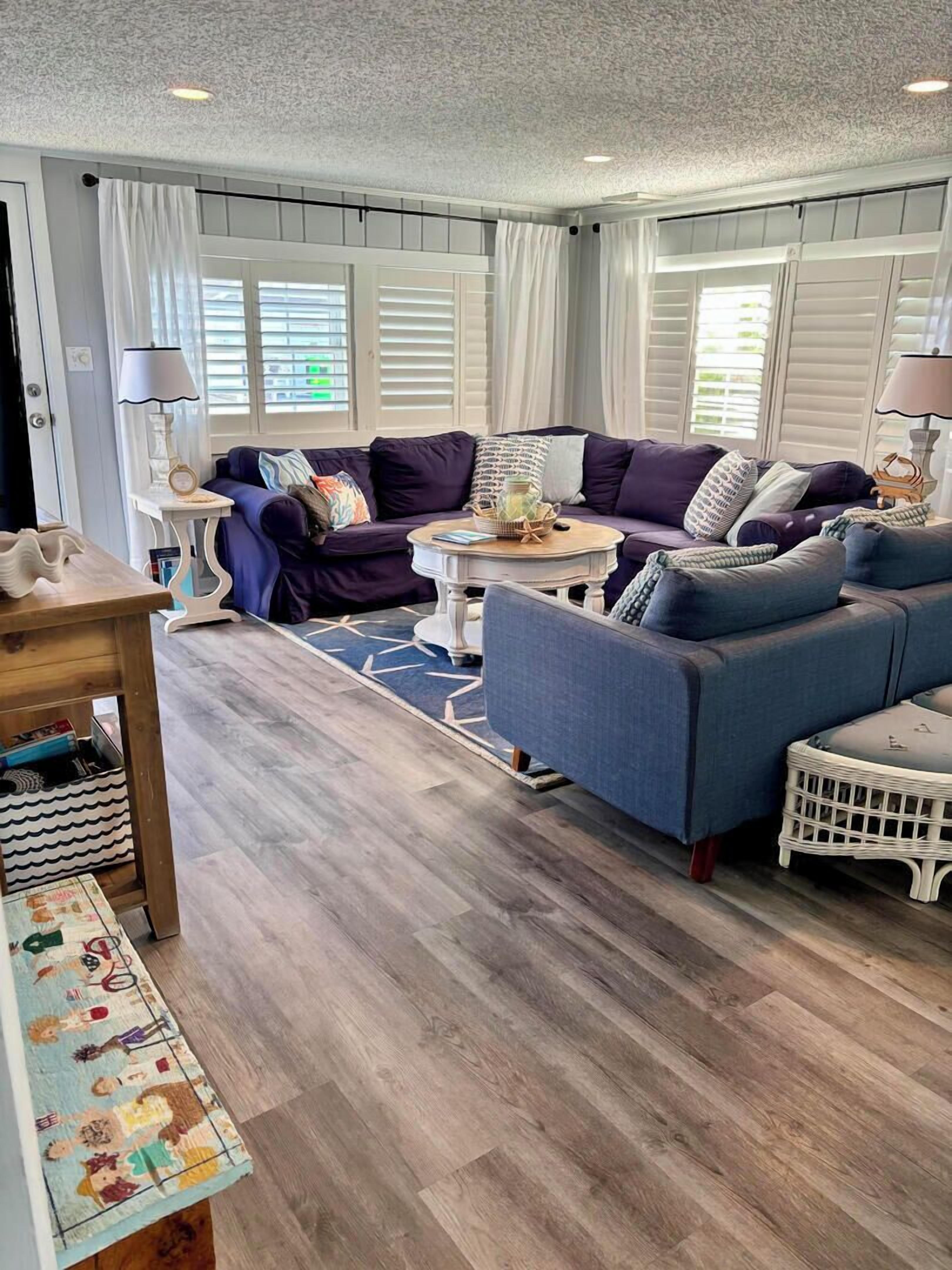 House, Multiple Beds, Patio, Garden View | Living area