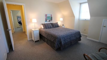 Townhome, Multiple Beds, Kitchen, Garden View | 3 bedrooms, individually decorated, individually furnished