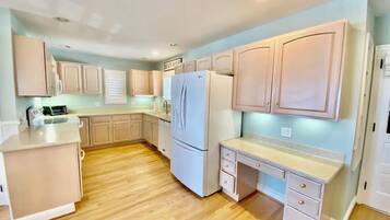 House, Multiple Beds, Pool Access, Pool View | Private kitchen | Coffee/tea maker