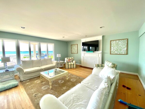 Nhà, nhiều giường, có thể sử dụng hồ bơi, quang cảnh hồ bơi | Khu phòng khách