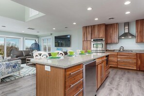 Private kitchen - Surf Avenue 48 (Rehoboth Beach)