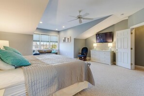 4 habitaciones, decoración personalizada y muebles diferentes 