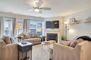 Living area - Sanibel Circle 3513 (Rehoboth Beach)