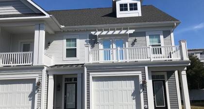 Schooner Drive 33521