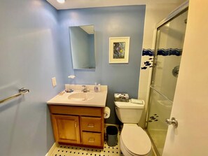 House, Multiple Beds, Kitchen, Garden View | Bathroom - Harbor Road 79 (Rehoboth Beach)