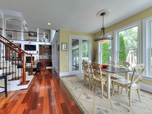 5 bedrooms, individually decorated, individually furnished - Wades Court 11 (Rehoboth Beach)