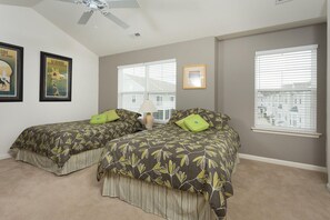 Townhome, Multiple Beds, Patio, Garden View