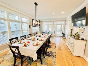 House, Multiple Beds, Pool Access, Pool View | 6 bedrooms, individually decorated, individually furnished