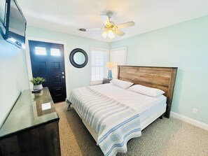 House, Multiple Beds, Balcony, Ocean View | 7 bedrooms, individually decorated, individually furnished - Wilmington Avenue 20A (Rehoboth Beach)