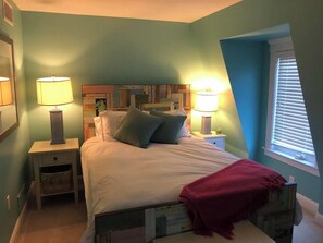 House, Multiple Beds, Kitchen, Ocean View