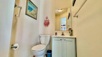 Townhouse, Beberapa Tempat Tidur, balkon, pemandangan samudra | Kamar mandi