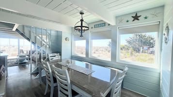 House, Multiple Beds, Balcony, Garden View | 5 bedrooms, individually decorated, individually furnished