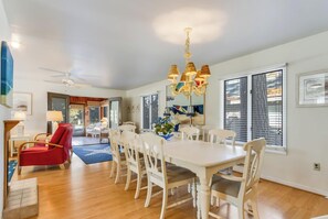 Dining - Scarborough Avenue 506 (Rehoboth Beach)