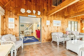 House, Multiple Beds, Kitchen, Garden View | Living area - Scarborough Avenue 506 (Rehoboth Beach)