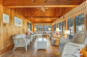 House, Multiple Beds, Kitchen, Garden View