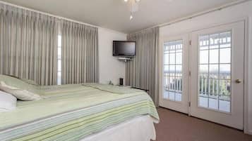 3 bedrooms, individually decorated, individually furnished