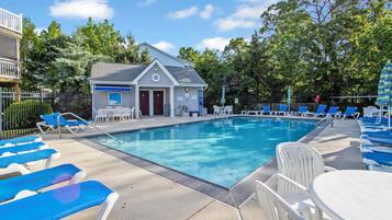 Seasonal outdoor pool