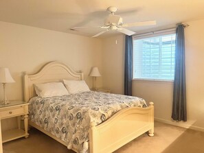 4 habitaciones, decoración personalizada y muebles diferentes 