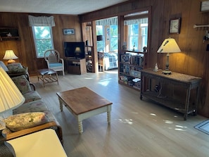 Living area - Hickman Street 105 (Rehoboth Beach)