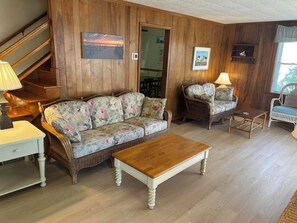 House, Multiple Beds, Kitchen, City View | Living area - Hickman Street 105 (Rehoboth Beach)