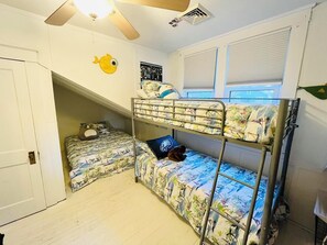 獨棟房屋, 多張床, 庭院, 花園景觀 | 6 間臥室、獨特裝潢、布置獨特