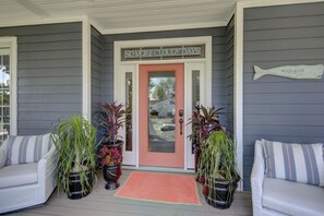 Exterior detail - Sandalwood Street 305 (Rehoboth Beach)