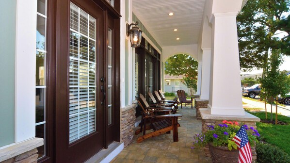 ハウス ベッド (複数台) パティオ | 部屋からの景観