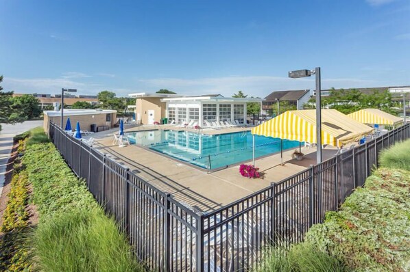 Seasonal outdoor pool