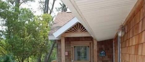 Huis, meerdere bedden, keuken, uitzicht op tuin | Kameruitzicht