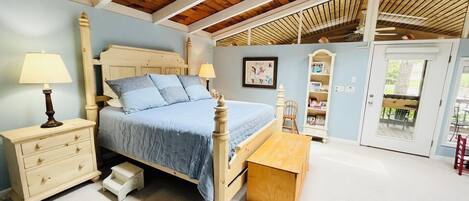 House, Multiple Beds, Kitchen, Garden View | 4 bedrooms, individually decorated, individually furnished