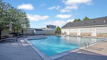 Seasonal outdoor pool