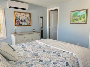 3 bedrooms, individually decorated, individually furnished - Ocean View 6 (Dewey Beach)
