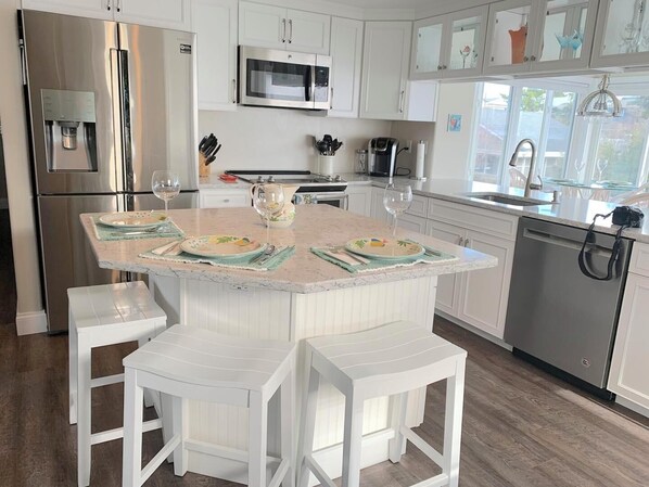 Apartment, Mehrere Betten, Balkon, Gartenblick | Eigene Küche | Wasserkocher mit Kaffee-/Teezubehör