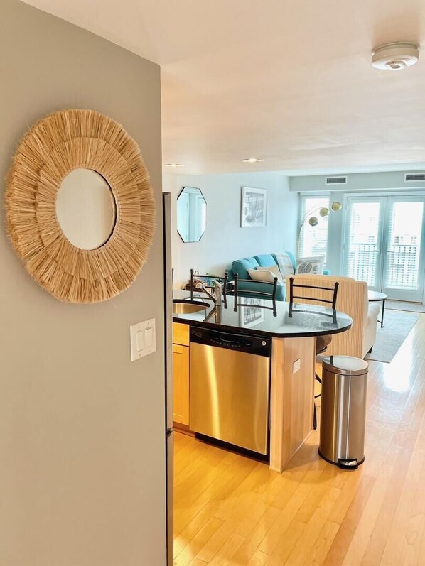 Interior - THE Opal S303 (Dewey Beach)