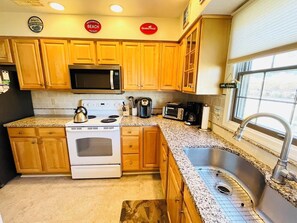 House, Multiple Beds, Patio, Garden View | Private kitchen | Coffee/tea maker - Bayard Avenue 218 (Rehoboth Beach)